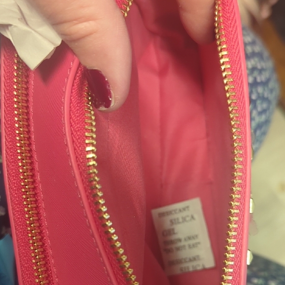 Valentino Pink and Gold Crossbody Bag with Studded Accents. BRAND NEW With Tags - Picture 7 of 7